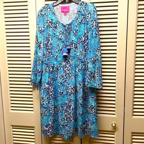 Dress Designer By Lilly Pulitzer  Size: M